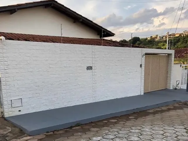 Imagem: Vende-Se Casa Totalmente Plana no Bairro