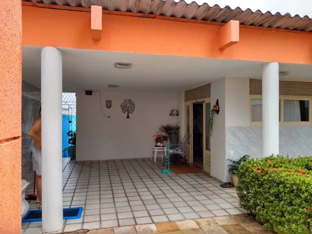 Imagem 11: Excelente Casa no Tirol com 4 Quartos