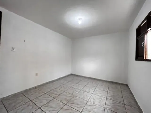 Imagem 5: Vende-Se Casa com 3/4 no Barro Vermelho