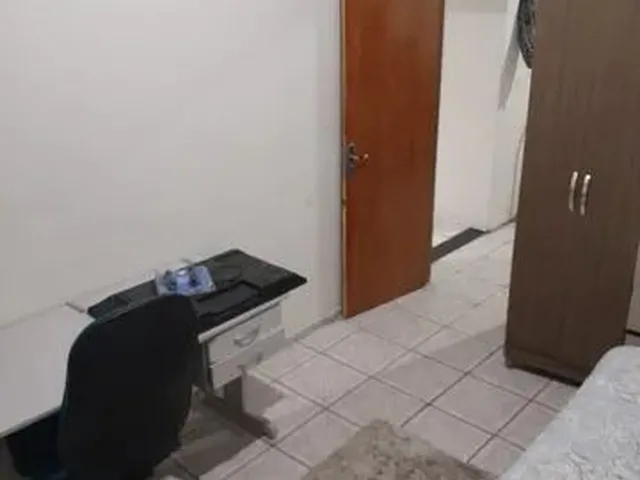 Imagem: Exc.quarto P/Moças, Prox. Multivix, Bairro