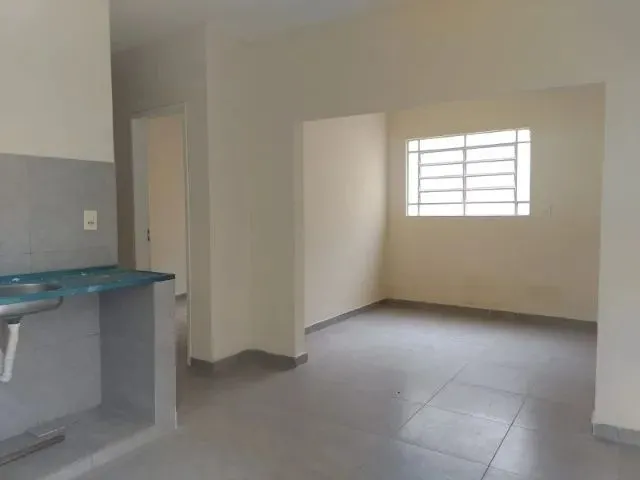 Imagem 1: Casa no Bairro Ipê-Bh. 3 Quartos