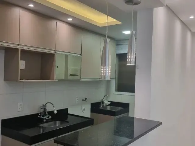 Imagem: O apartamento possui 2 Dormitórios, 1 Banheiro, 1 Vaga na