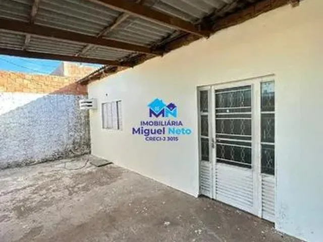 Imagem: Aluguel - Casa 02 Quartos Próximo a Faculdade