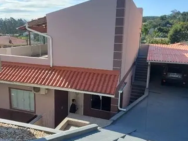 Imagem 3: Casa para Alugar em Potecas com 2 Quartos e Piscina / Semi-Mobiliada