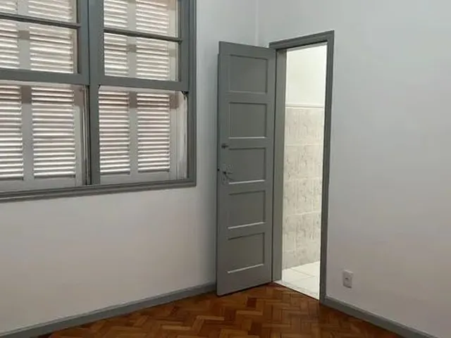 Imagem: Aluga-Se Quitinet no Centro - Petrópolis