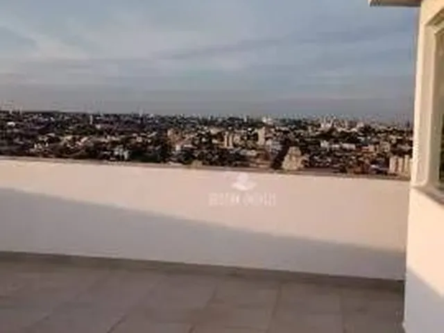 Imagem: Cobertura com 3 Dormitórios À Venda, 180