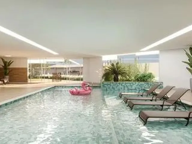 Imagem: O apartamento possui 2 Dormitórios, 1 Suíte, 2 Banheiros,