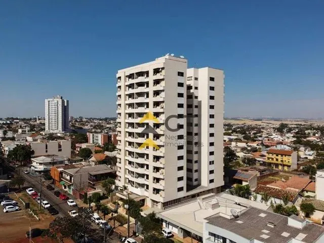 Imagem 14: Apartamento com 4 Dormitórios À Venda, 251 M² por R$ 1.000.000 - Centro - Arapongas/Pr