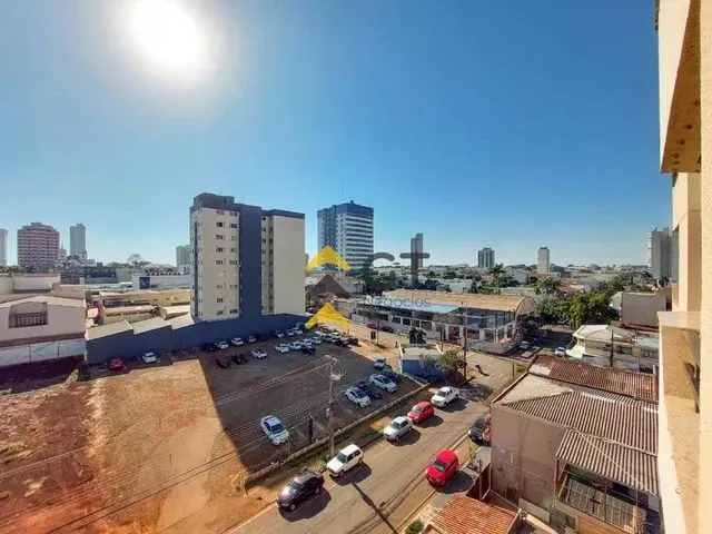 Imagem 5: Apartamento com 4 Dormitórios À Venda, 251 M² por R$ 1.000.000 - Centro - Arapongas/Pr
