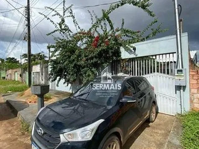 Imagem: Casa com 4 Dormitórios À Venda, 250 M²