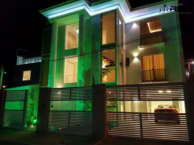 Imagem: Casa 4 Dormitórios À Venda Camboinhas