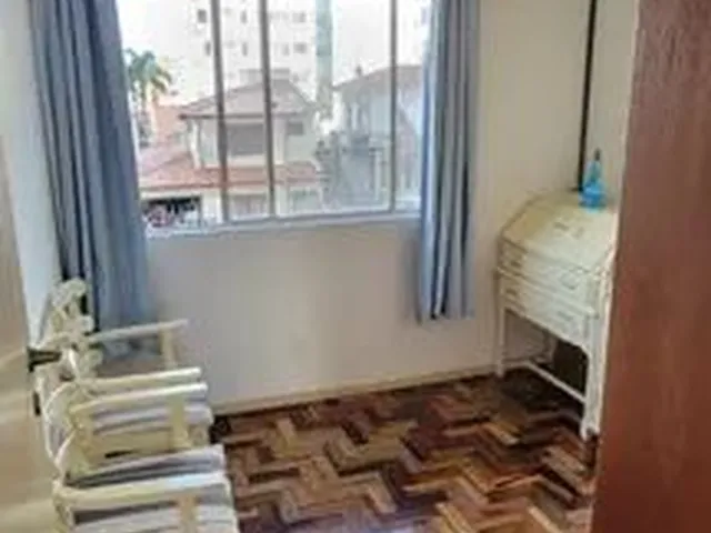 Imagem 3: Quarto para 1 Moça, Perto do Beira Mar Shopping em Apt Compartilhado com 1 Pessoa