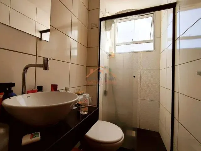 Imagem 2: Apartamento 2 Quartos, Elevador, 1 Vaga de Garagem, Condomínio com Área de Lazer