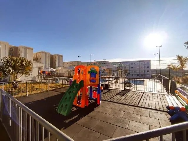 Imagem 5: Apartamento 2 Quartos, Elevador, 1 Vaga de Garagem, Condomínio com Área de Lazer