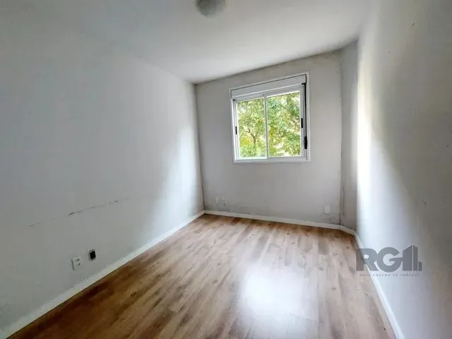 Imagem 16: Apartamento com 2 Quartos, Semimobiliado À Venda