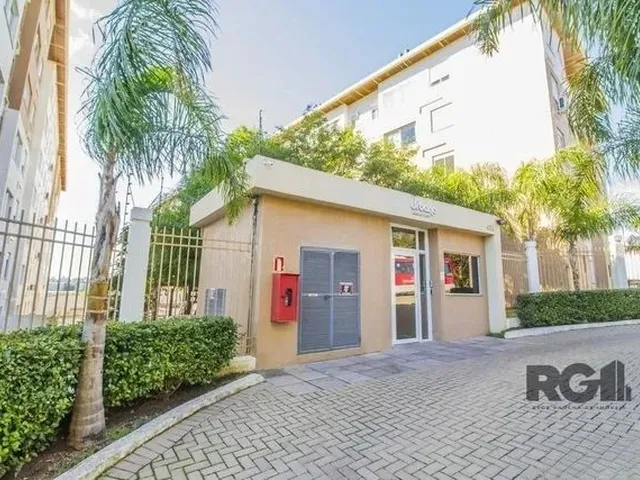 Imagem 13: Apartamento com 2 Quartos, Semimobiliado À Venda