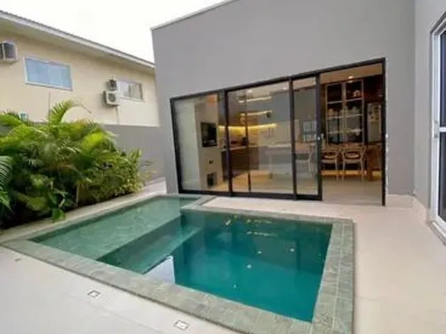 Imagem: Sobrado Condomínio com Piscina