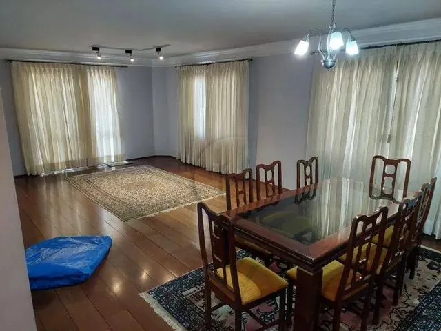 Imagem: Apartamento com 4 Dormitórios, 290 M²