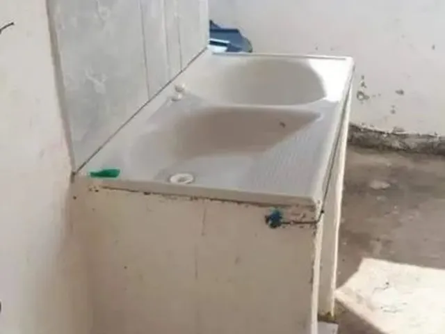 Imagem: Vende-Se Está Casa em Dois Unidos