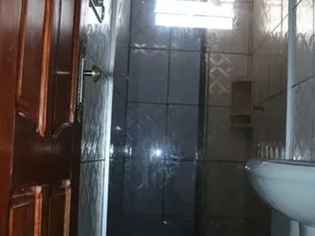 Imagem 4: Casa no 2° Andar, 3 Quartos no Jardim Petrópolis Próximo do Inpa/Bosque da Ciência