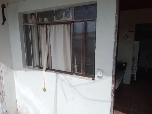 Imagem: Aluga Se Kitnet Semi Imobiliada, Livre