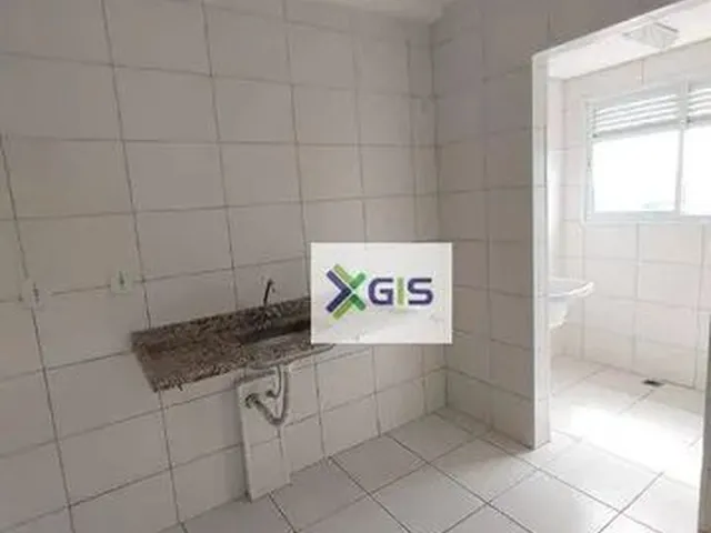 Imagem: O apartamento possui 2 Dormitórios, 1 Banheiro, 1 Vaga na