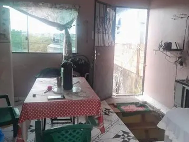 Imagem: Casa no Campo Dourado- Cidade Nova/ com