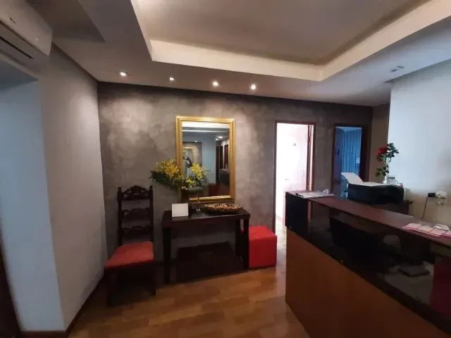 Imagem: Linda Sala Comercial no Farol da Barra!