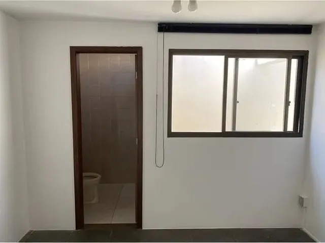 Imagem: Sala Comercial Scrs 513 no Edifício Rolimam