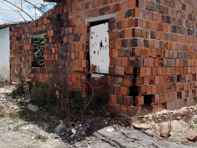 Imagem: Vende-Se Terreno