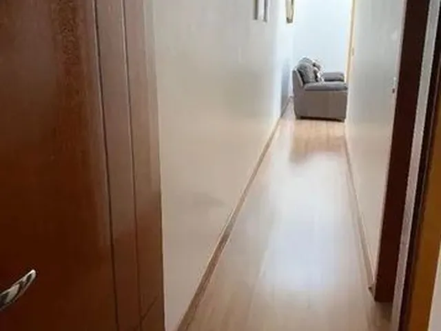 Imagem: A casa possui 3 Dormitórios, 3 Suítes, 4 Banheiros, 5