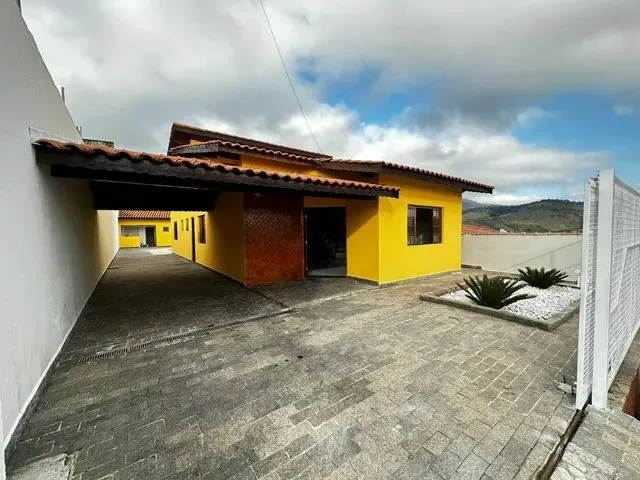 Imagem: Linda Casa em Bom Jesus dos Perdões
