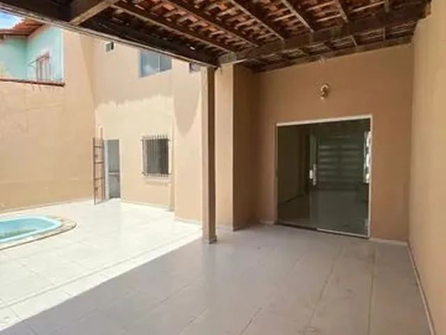Imagem: Casa no Cohatrac V - 4 Quartos - Nascente