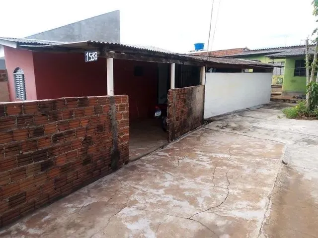 Imagem: Imóvel com Casas Simples