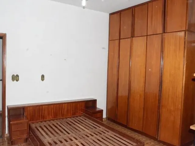Imagem 12: Linda Casa para Venda Possui 380 Metros Quadrados com 4 Quartos em Jardim Shangri-Lá
