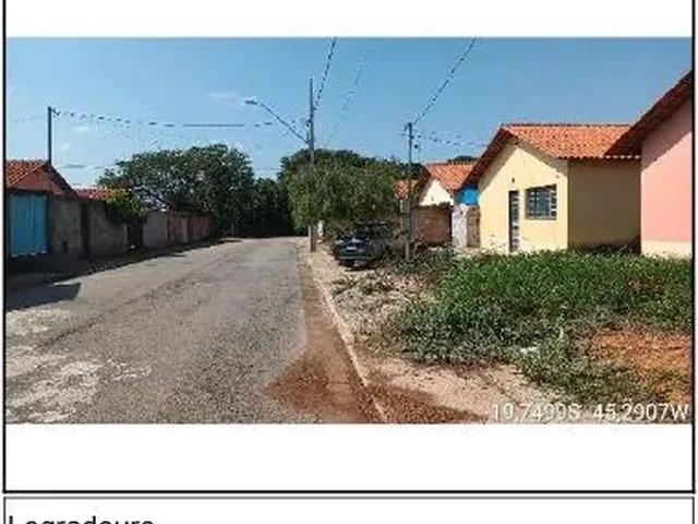 Imagem 8: Bom Despacho - Casa Padrão