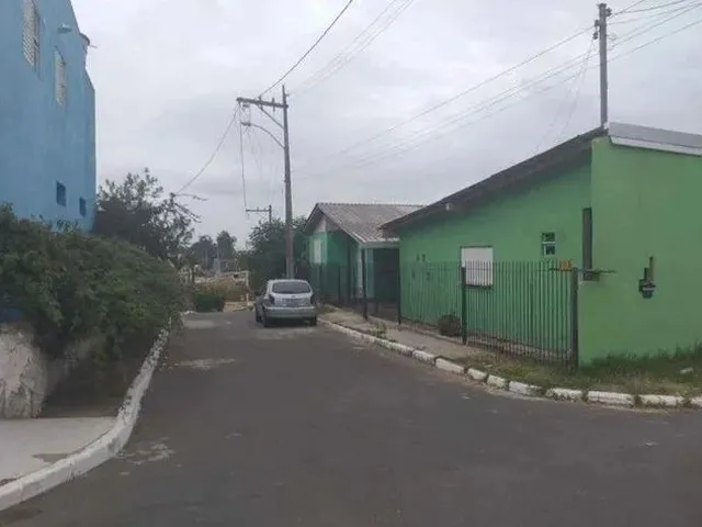 Imagem 1: Vendo Uma Casa C/Piscina ,E Um Ponto Comercial em Canoas