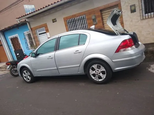 Imagem 4: Vectra Elegance 2010