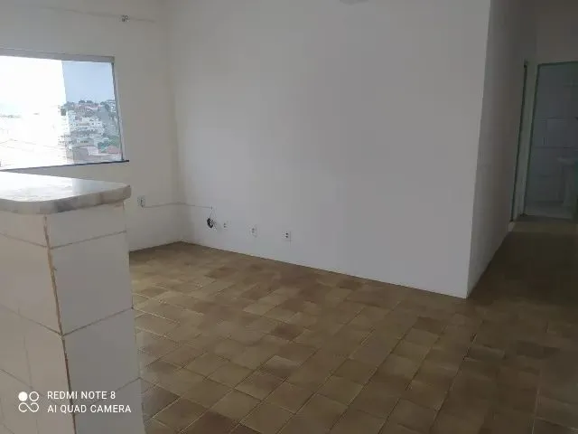 Imagem 2: Vende-Se E/Ou Aluga-Se E/Ou Troca-Se Aparamento no Centro