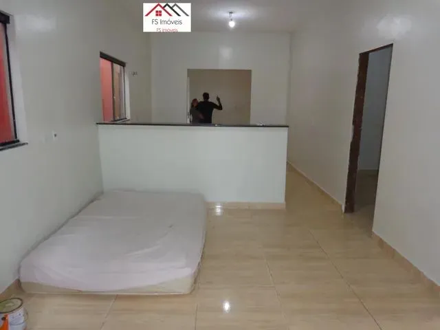 Imagem 9: Qr 221 Ótima Casa na Laje 3 Quartos/Suite Escriturada com Habite-Se Aceita Financiamento