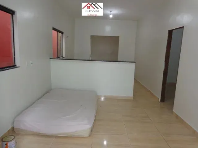 Imagem 6: Qr 221 Ótima Casa na Laje 3 Quartos/Suite Escriturada com Habite-Se Aceita Financiamento
