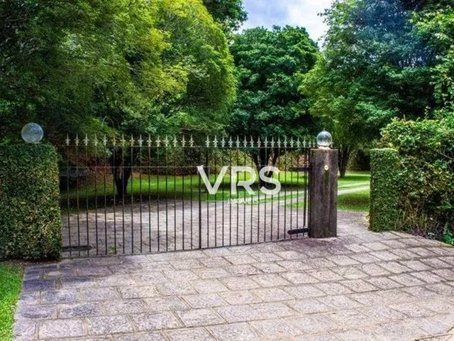 Imagem: Casa com 4 Dormitórios À Venda, 350 M²