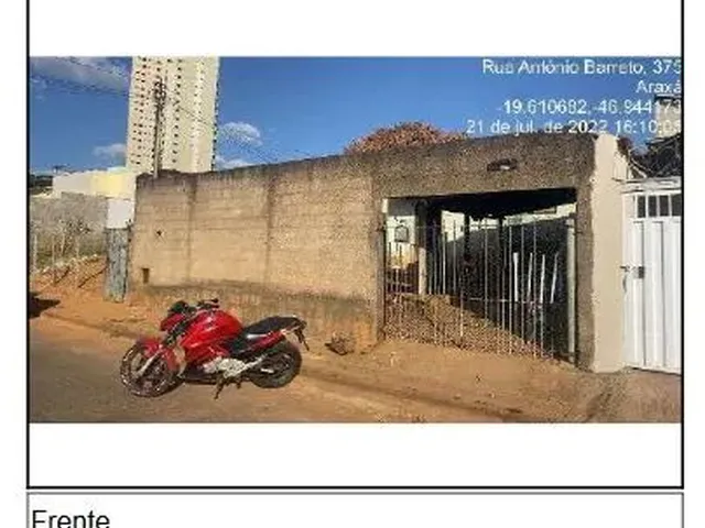 Imagem 1: Araxa - Casa Padrão