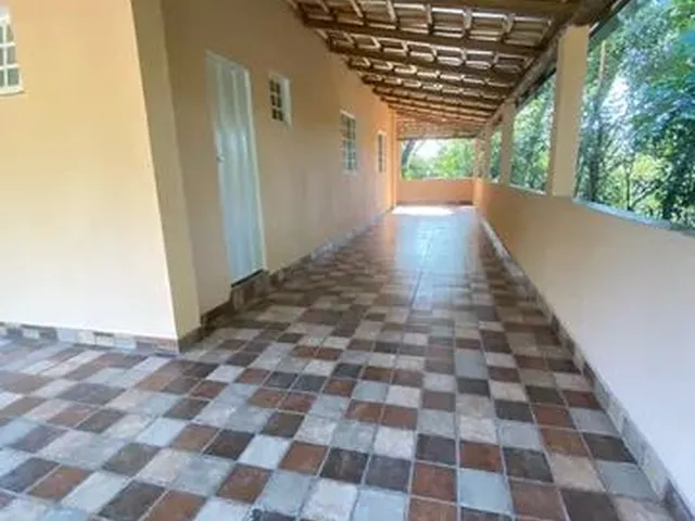 Imagem 4: Oportunidade de Casa para Venda Tem 1300 Metros Quadrados com 3 Quartos em Centro - Flores
