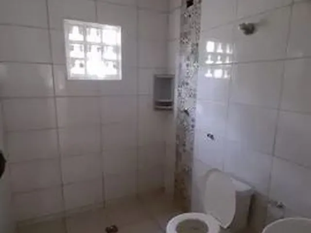 Imagem 3: Oportunidade de Casa para Venda Tem 1300 Metros Quadrados com 3 Quartos em Centro - Flores