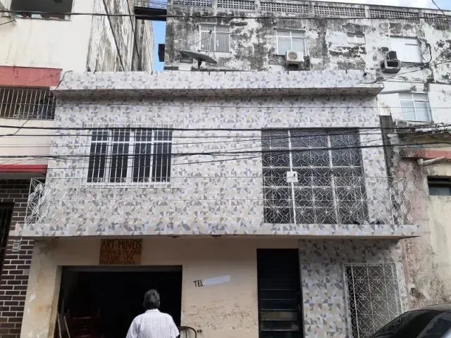 Imagem: Apartamento Kit Net, 1 Suíte, Sacada, Nascente