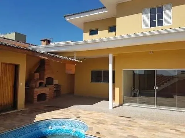 Imagem: Sobrado para Venda com 195 Metros Quadrados