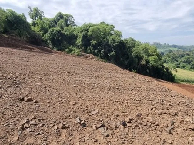 Imagem 5: Área de Terra na Sede Figueira