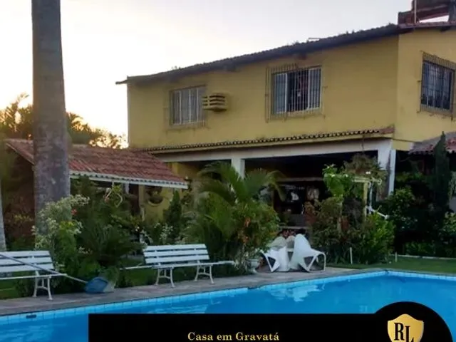 Imagem 1: Casa Mobiliada em Gravatá, 360 M², 05 Quartos (04 Suítes