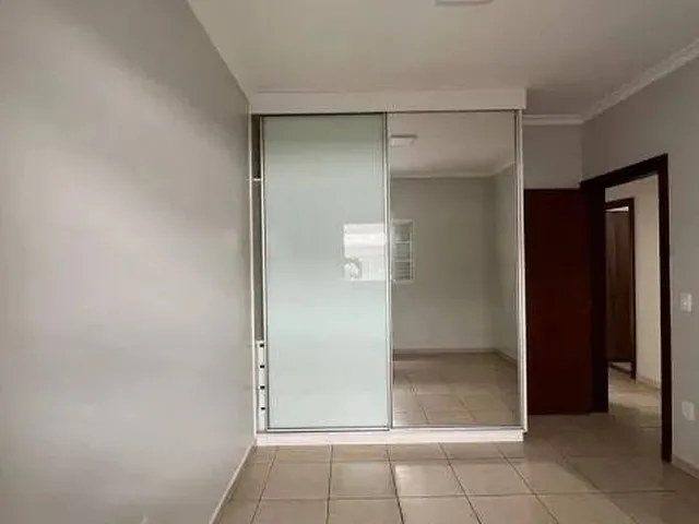 Imagem: Linda Casa a Venda em Florianópolis